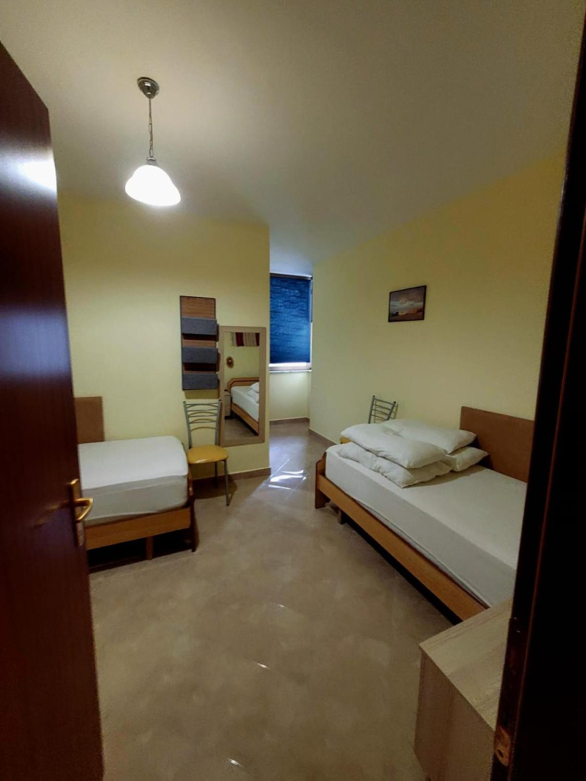 J&A Beachside Apartment Golem  Eksteriør bilde
